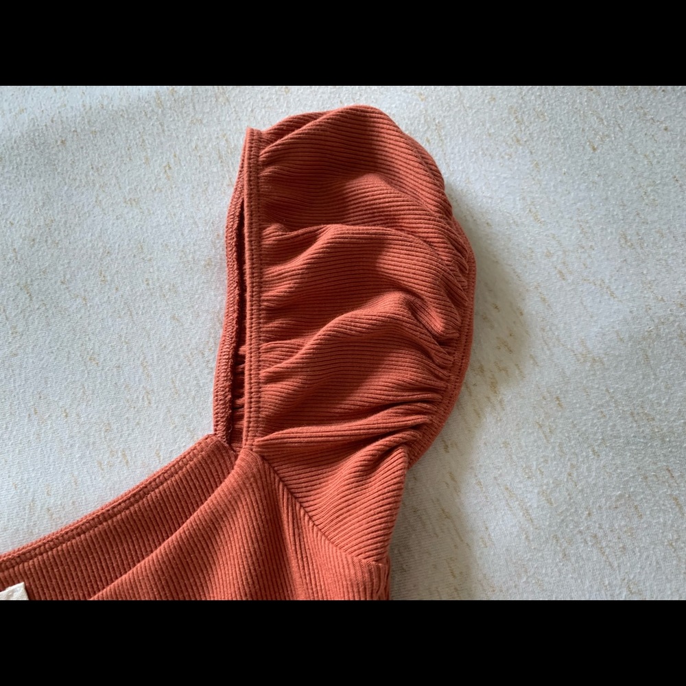 Aritzia sexy mini dress - Picture 4 of 4